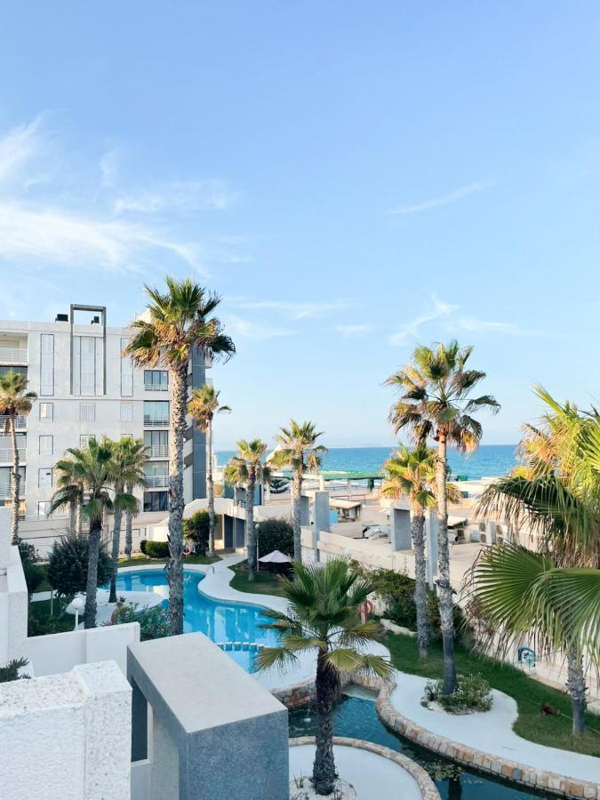 Breathtaking Apartment Torrevieja Exterior foto